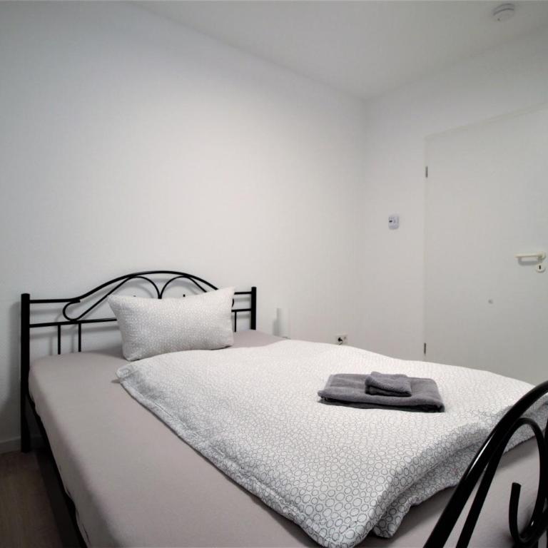 Apartments near Residence - parking space - Apartment for 4 to 5 people - 12