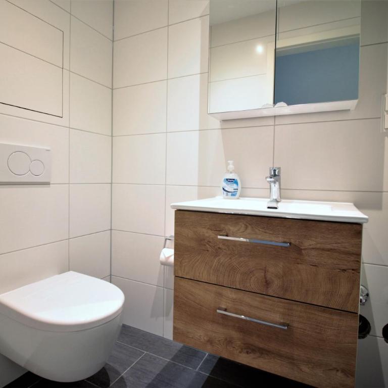 Apartments near Residence - parking space - Apartment for 4 to 5 people - 17