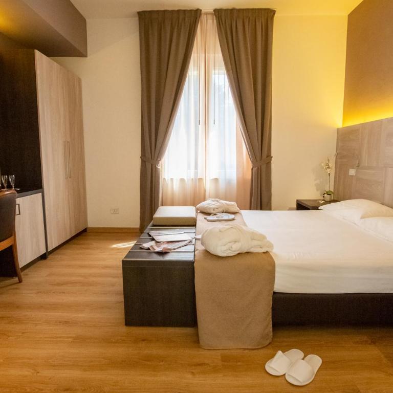 Hotel Lory My Wellness SPA - Camera Matrimoniale Superior - 4