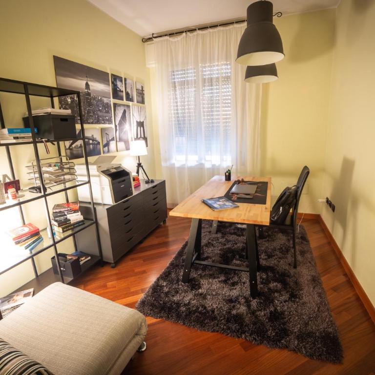 Cinematic Modern Flat, 100 mt da Ospedale - Appartamento con Sauna - 13