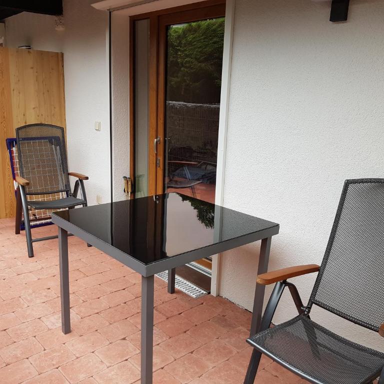 Ferienwohnungen am Buchbrunnen - Studio Apartment 8 - 3
