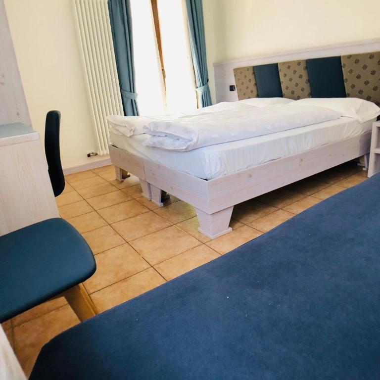 Residence Cima Tosa - Appartamento con 3 Camere da Letto - 3