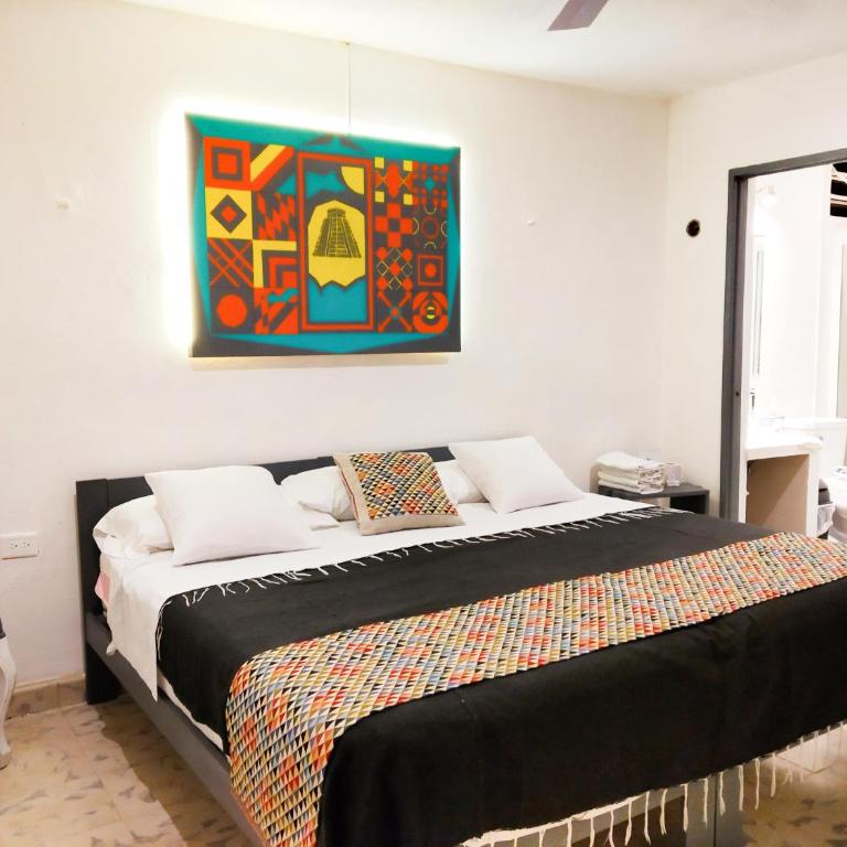 Hotel Downtown Merida - Budget Double or Twin Room - 4