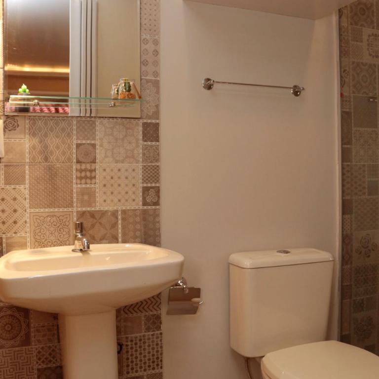 Casa Boutique Bèla Sofía - Habitación Doble con baño privado - 5