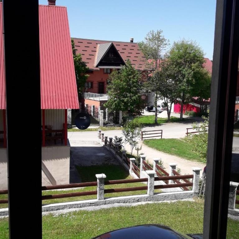 Apartman Planinski Raj - Two-Bedroom Apartment - 64