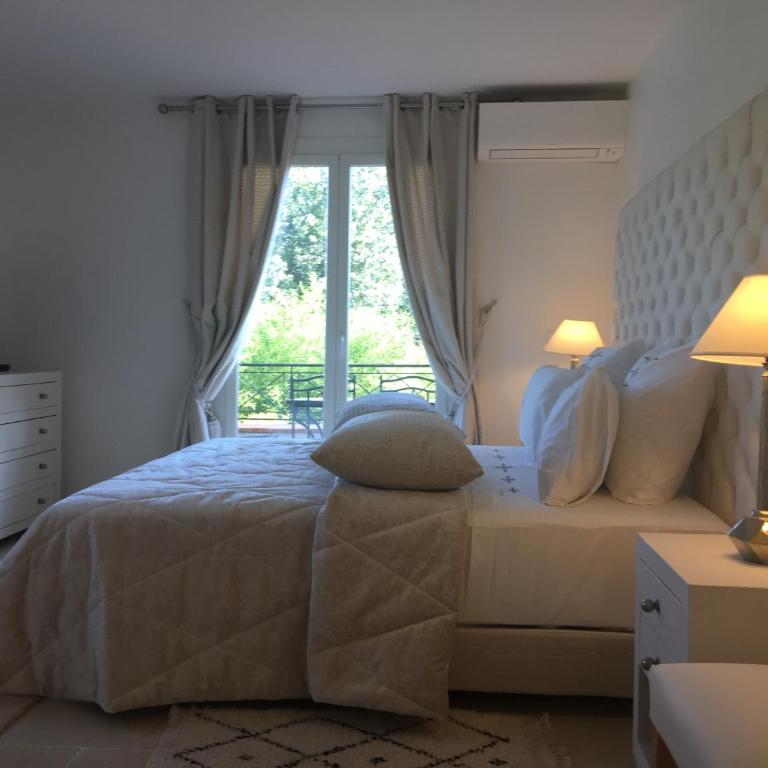 Villa Louise-Rose - Deluxe Apartment - 13