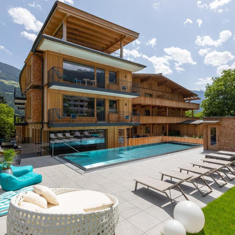 Appartement Zillertal Klee mit Restaurant KleemenTine - One-Bedroom Apartment with Balcony - 1