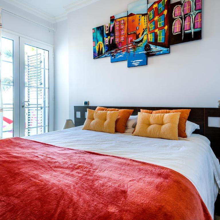 Villa, Private heated pool and jacuzzi . - Villa Deluxe - 33