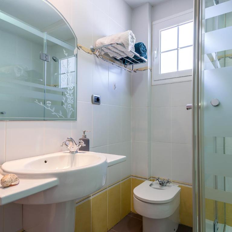 Villa, Private heated pool and jacuzzi . - Villa Deluxe - 34