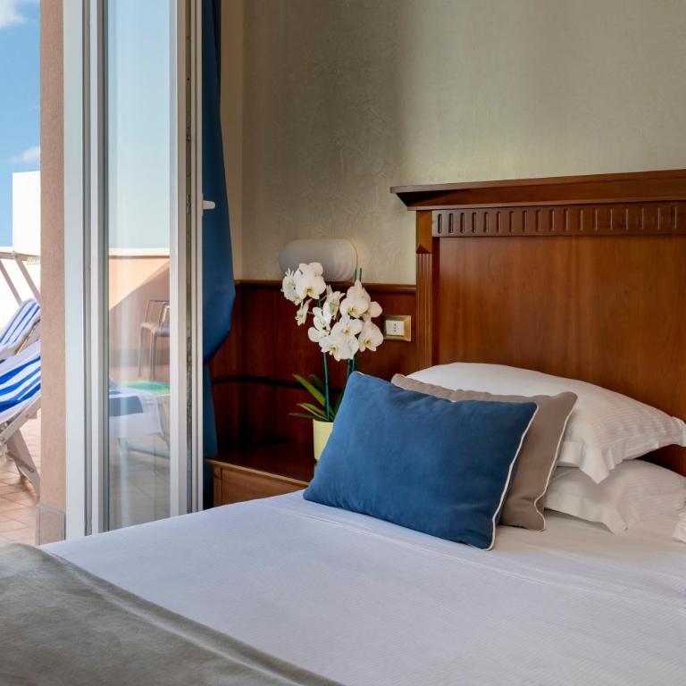 Hotel Bellevue by OasiGroup Hotels - Camera Matrimoniale/Doppia con Letti Singoli con Terrazza - 1
