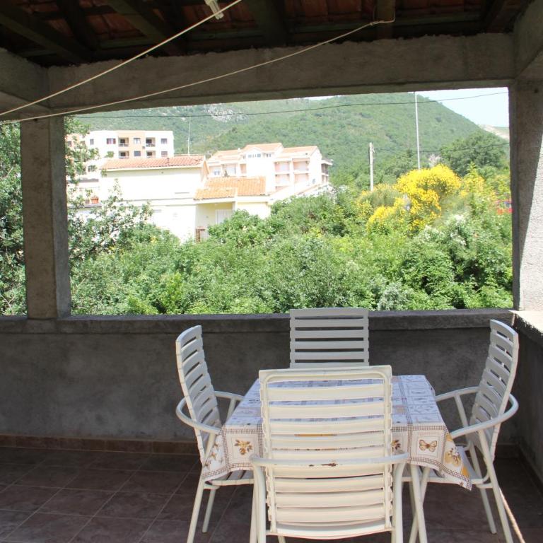 Mitko Apartments - One-Bedroom Apartment - 5