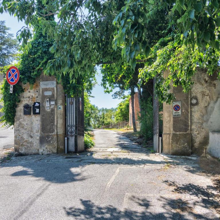 Villa Eugenia - Standard Twin Room with Sea View and Private External Bathroom - 2