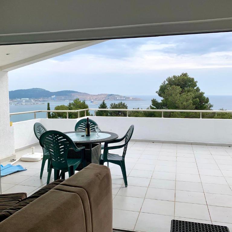 Apartments Ljiljana - Two-Bedroom Apartment with Balcony and Sea View - 5