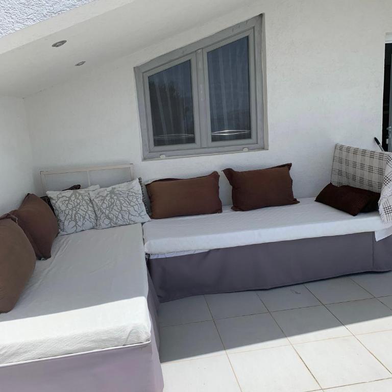 Apartments Ljiljana - Two-Bedroom Apartment with Balcony and Sea View - 4