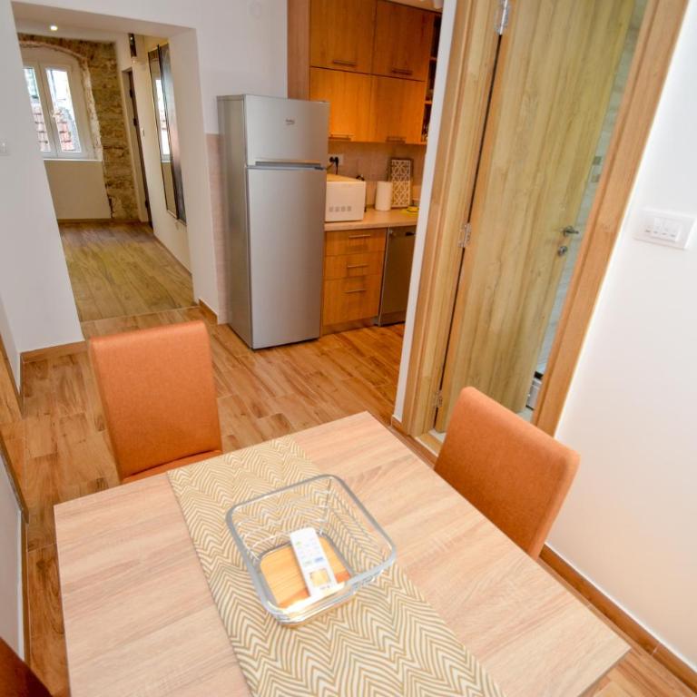 Portobello Old Town - Apartment - 16