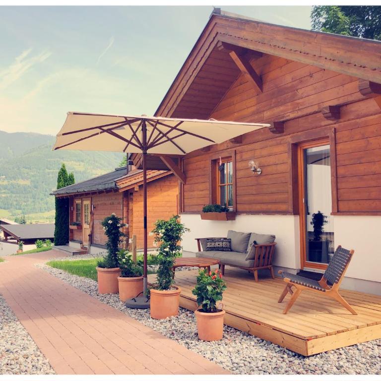 Dorfchalets & Apartments - in Kaprun centre including FREE entry Tauern Spa and Summer Card - Chalet (4 Erwachsene) - kostenfreier Zugang zum VIP Tauern Spa - 7