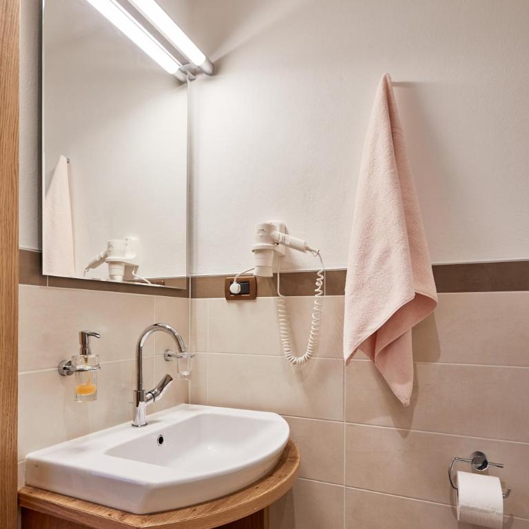 Hotel Garni Savoy - new opening - Camera Singola Deluxe - 2