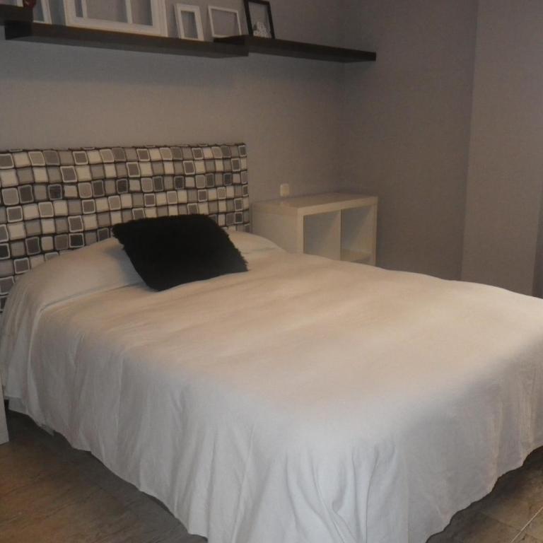 Appt Terrasse, Piscine, Locamar Appt Cristina - Three-Bedroom Apartment - 26
