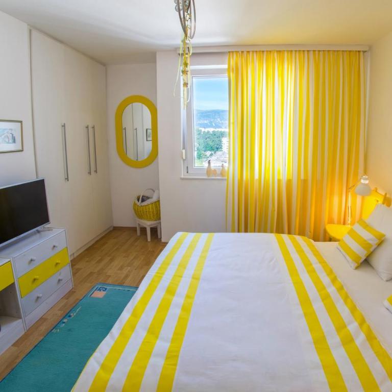 Yellow Lily Mostar Apartman - Studio with Balcony - 3