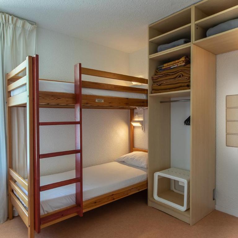 Vacancéole - Résidence Les Gorges Rouges - Appartement 2 Chambres 5 Personnes - 9