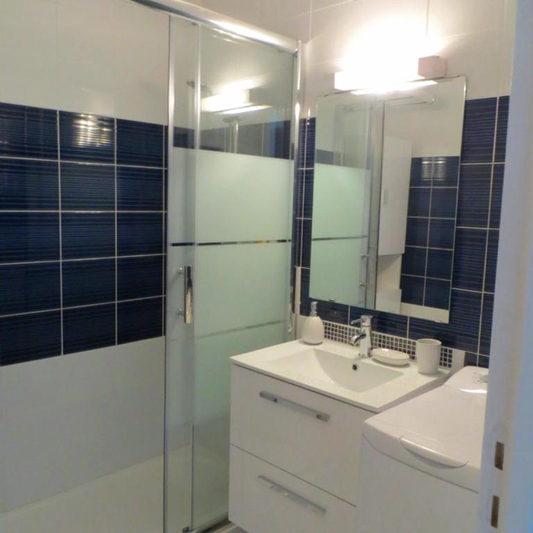 Le Garden 250 m plage du Chay - Appartement - 13