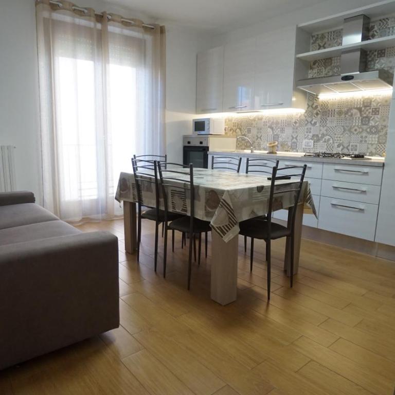 Residenza Topazio - Appartamento con 2 Camere da Letto - 37