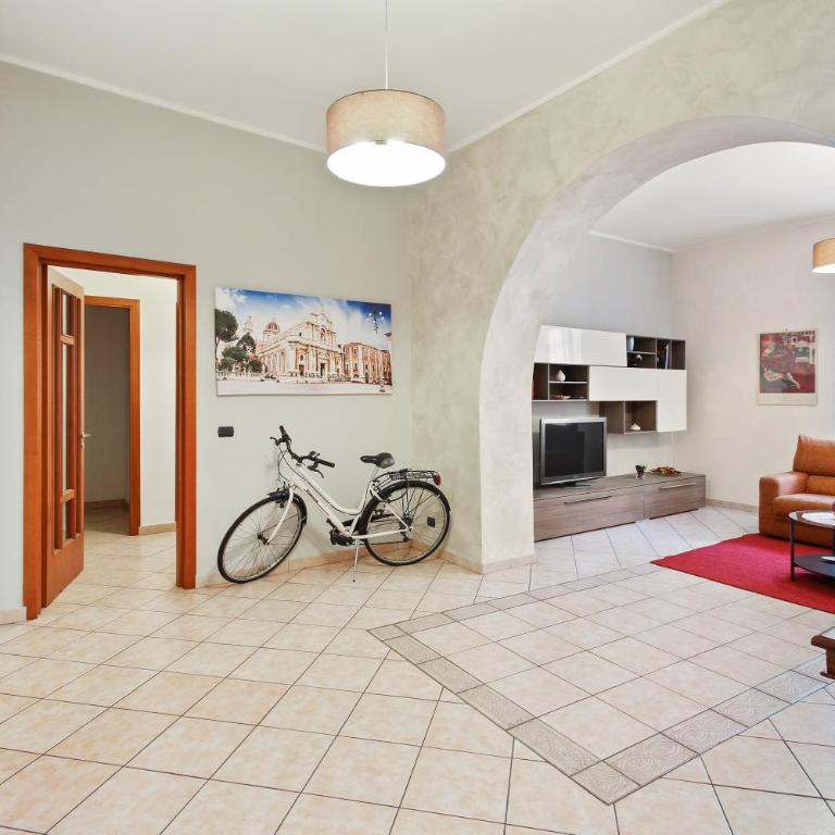 GuestHost - Central Flat with Balconies and Bicycle! - Two-Bedroom Apartment - 1