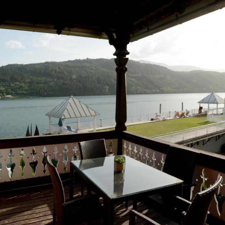 Villa Streintz - Apartment mit 1 Schlafzimmer, Balkon und Seeblick - 1