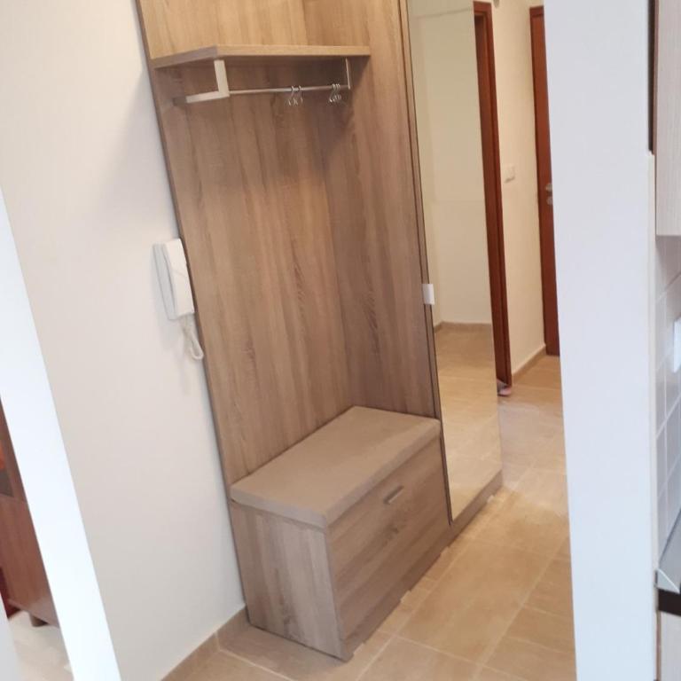 OUR WAY S apartment with two aircos and own garage - Apartman sa 2 Spavaće Sobe - 24