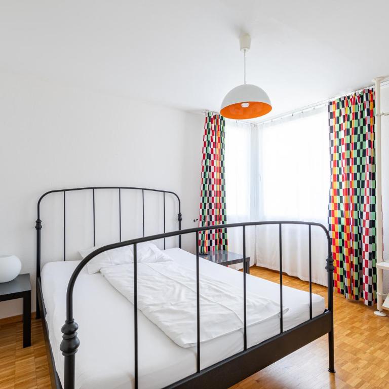 Bettstatt-Neustadt - Doppelzimmer mit Gemeinschaftsbad - 3