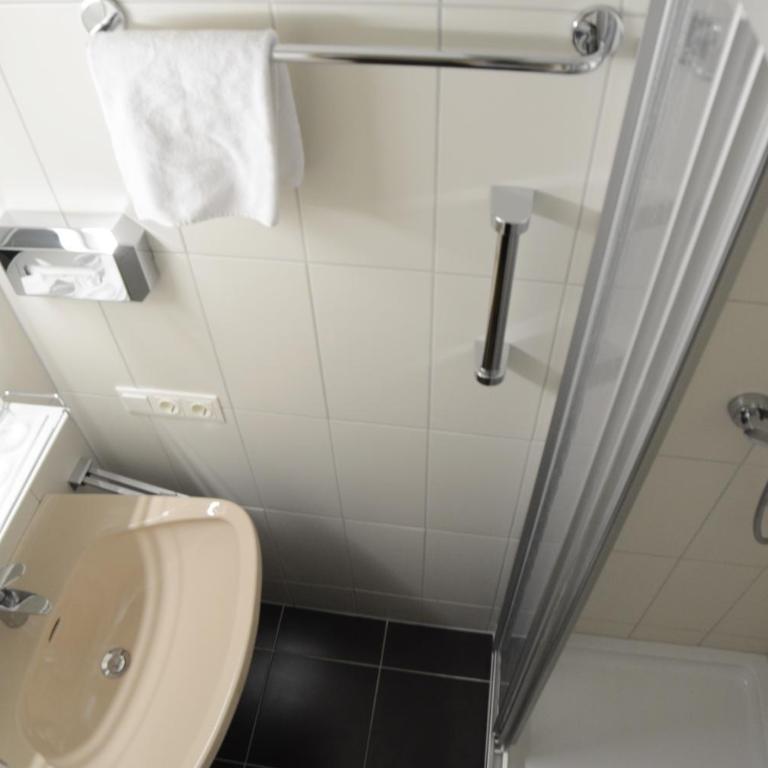 Villa Streintz - Doppelzimmer mit Parkblick - 1