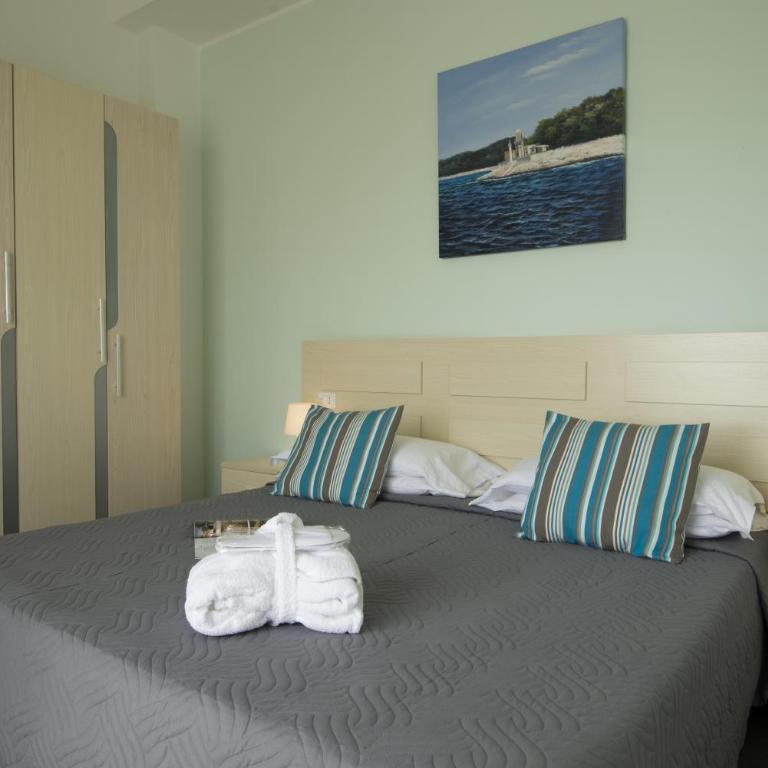 MoMo Seaview Hotel - Camera Matrimoniale - 1