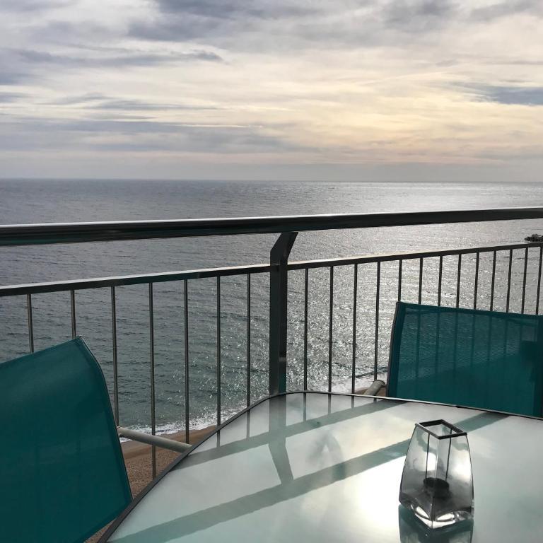Excepcional 1ª línea de mar Platja d'Aro Elypalace 10-2 - Apartamento con vistas al mar - 2