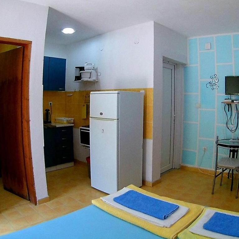 Apartments Ceca - Studio Apartman sa Pogledom na More - 2