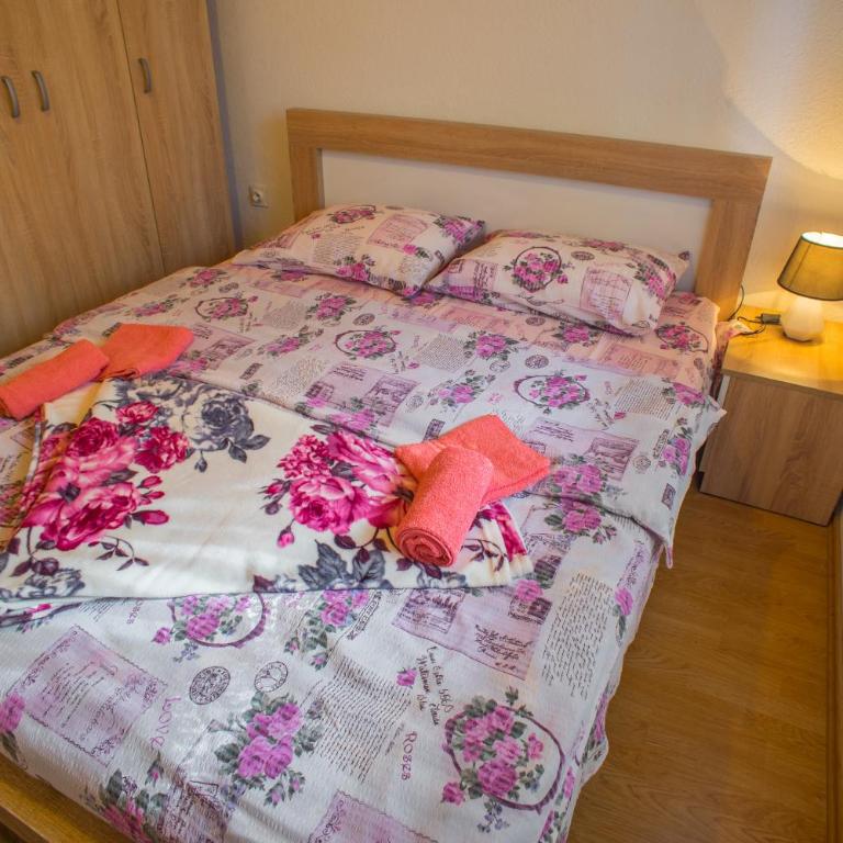 Vuković Accommodation - Three-Bedroom House - 16