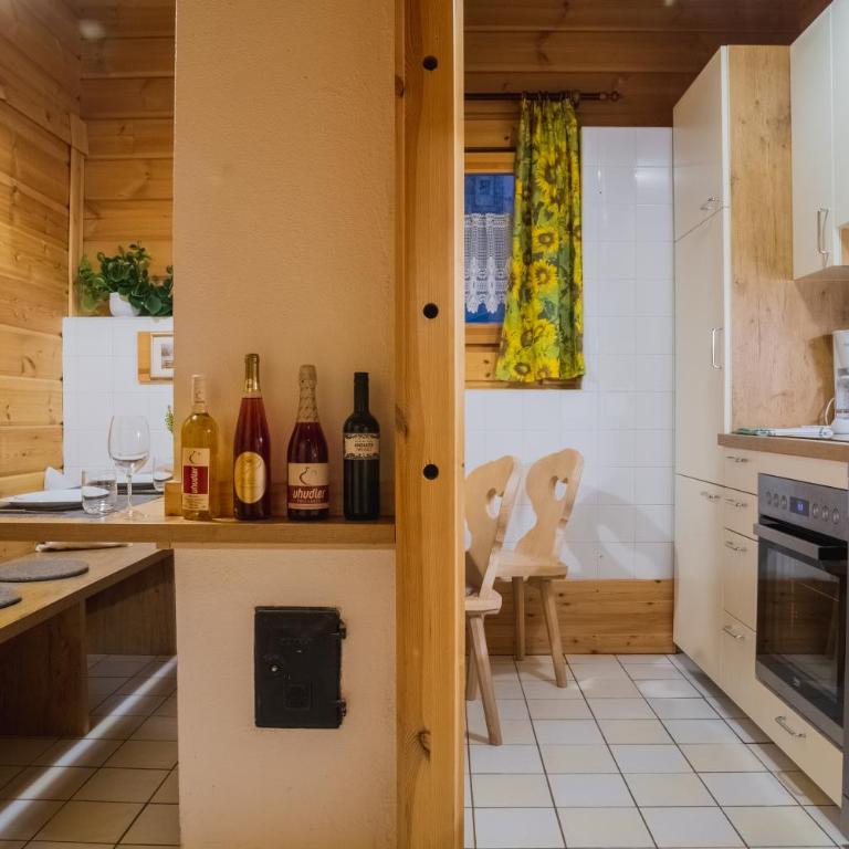 Apartments Schlossblick Naturholz - Appartamento con 2 Camere da Letto e Balcone - 7