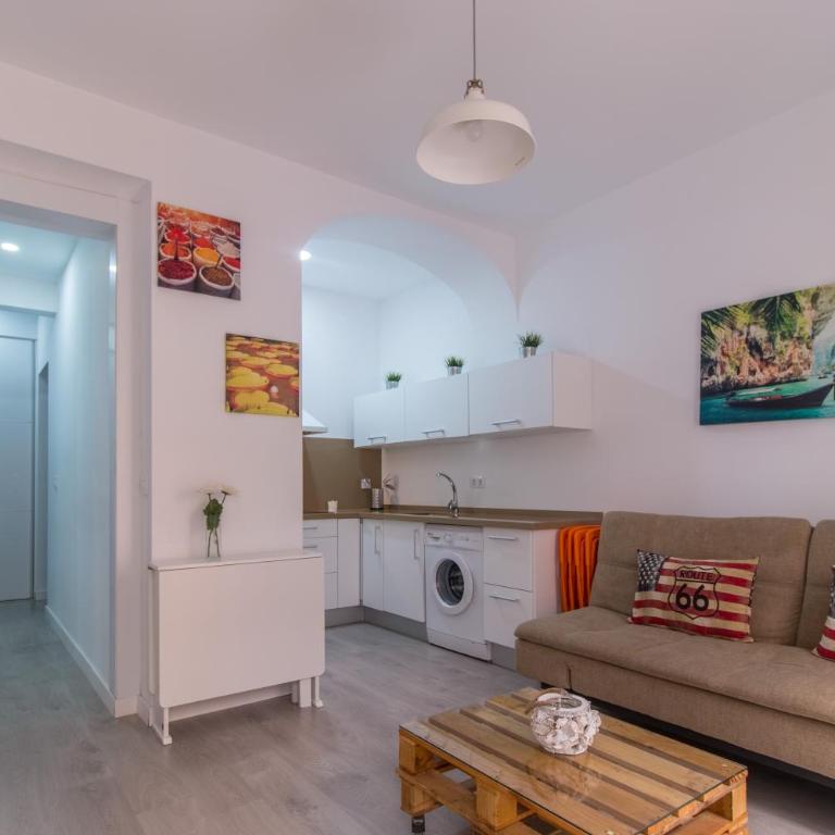COQUETO APARTAMENTO EN EL CENTRO DE CADIZ - Apartamento de 1 dormitorio - 7