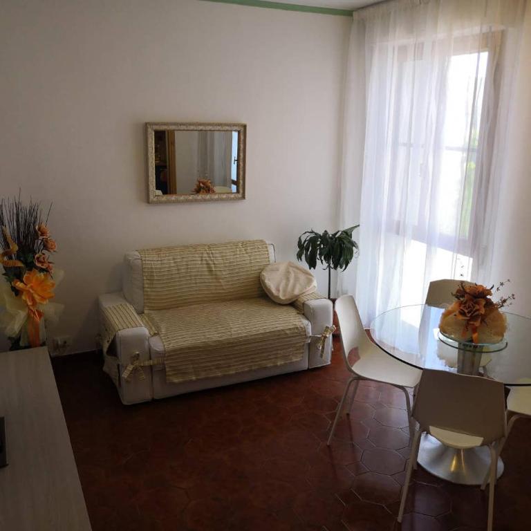 Home Holidays Pisa - One-Bedroom Apartment - 9