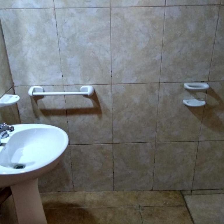 Hostal killari - Habitación Triple con baño privado - 3