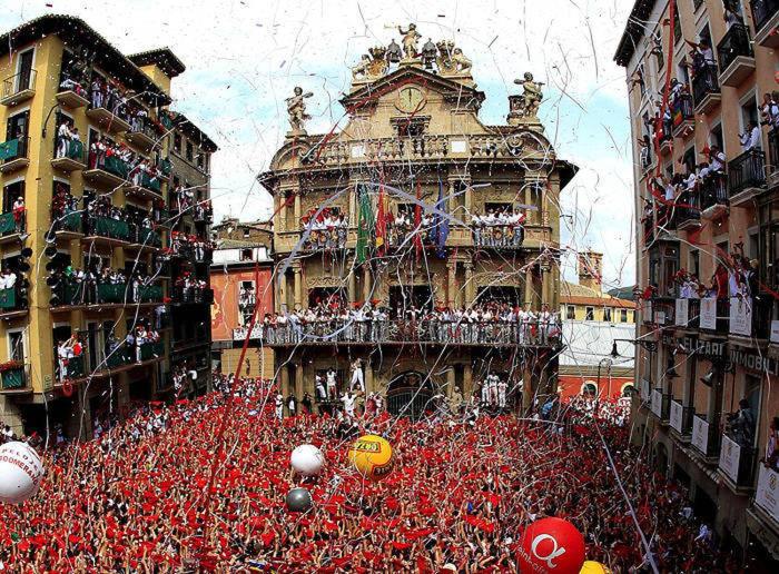 En el Corazón de Pamplona, Plaza Navarrería - Apartamento de 3 dormitorios - 49