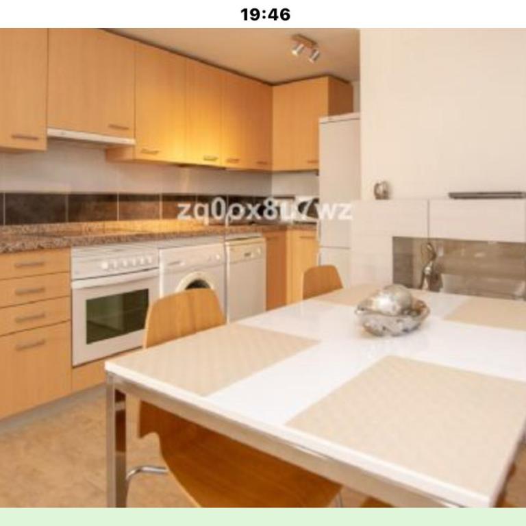 Estepona port - Apartamento con balcón - 10