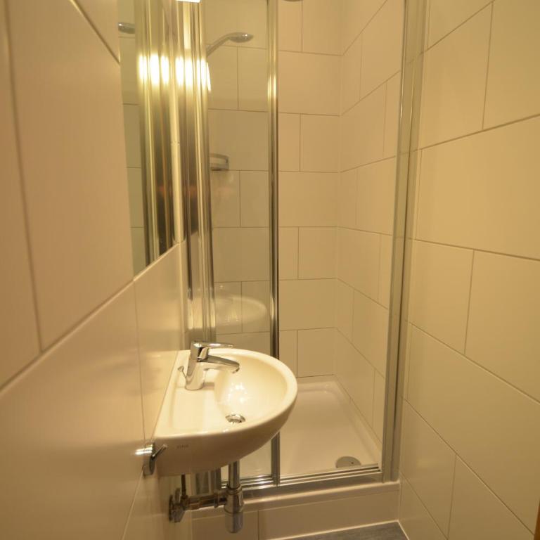 Apartment CityXpress TOP 6 by All in One Apartments - Apartment mit 3 Schlafzimmern - 19