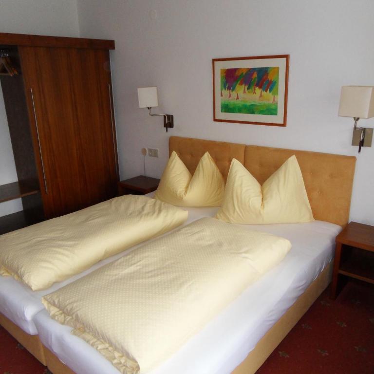 Sportpension Thayer - Doppelzimmer mit Balkon - 8
