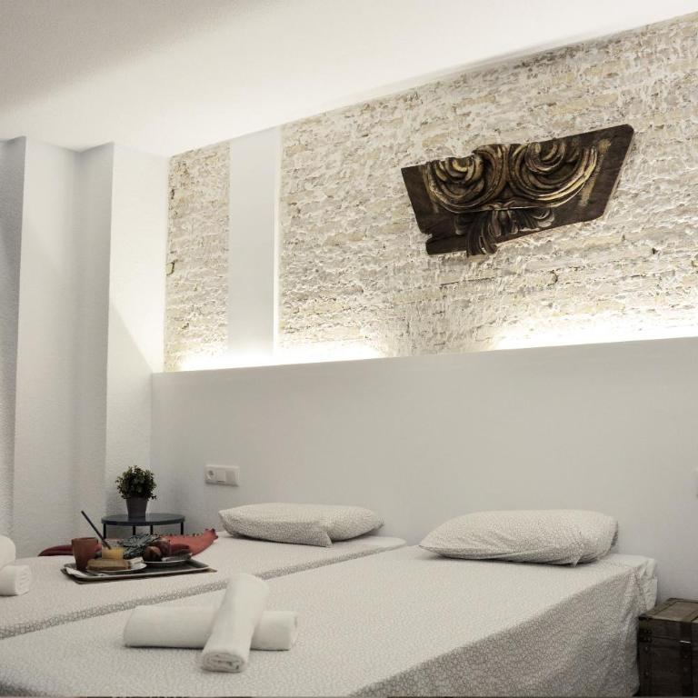 Art&Flats Hostel - Triple Room with Shared Bathroom - 5
