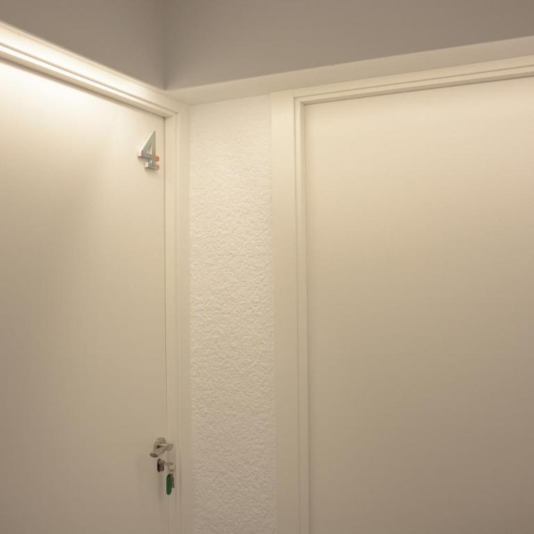 Art&Flats Hostel - Triple Room with Private Bathroom - 38