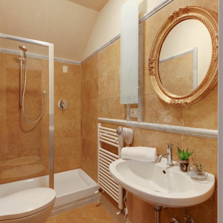 Residenza d'Epoca Sant Egidio - Budget Double Room - Santo Spirito - 5