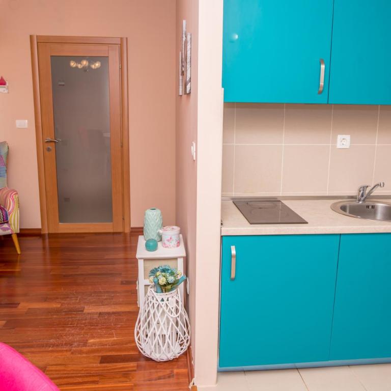 Near the sea apartment - One-Bedroom Apartment - 3
