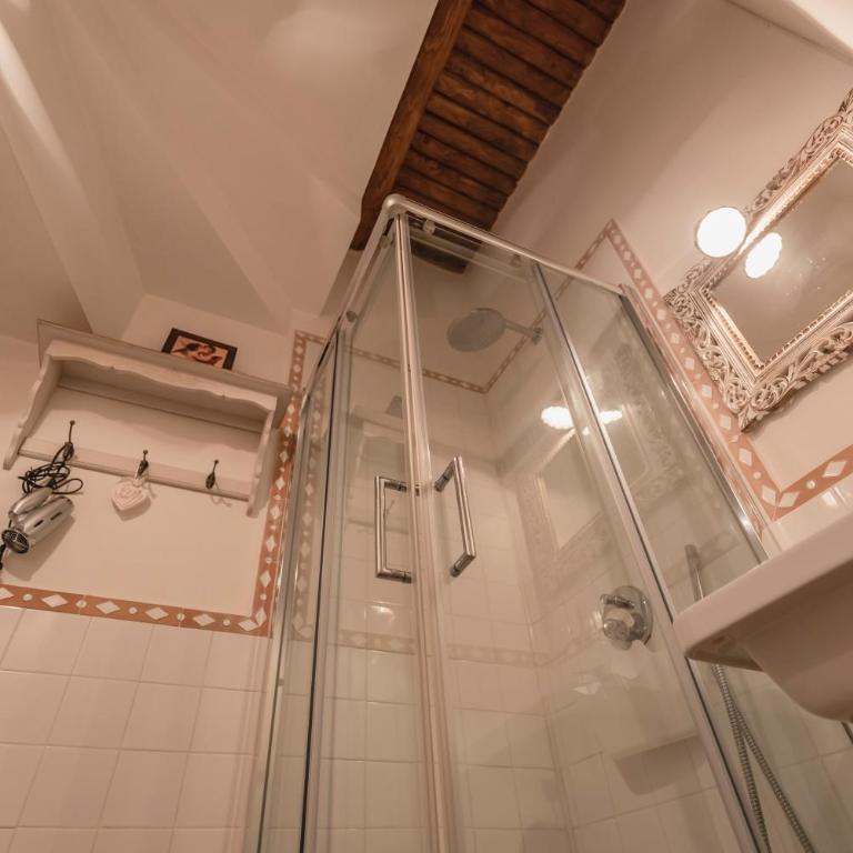 La Casa degli Angeli - Camera Tripla con Bagno Privato - 22