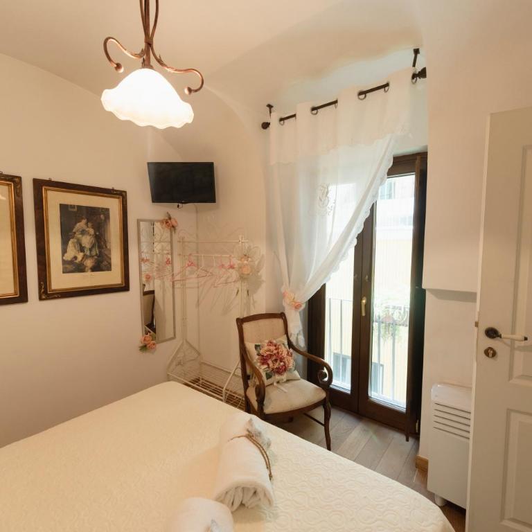 La Casa degli Angeli - Camera Matrimoniale con Balcone - 5