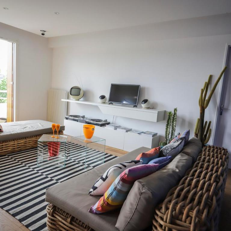 The Sparkling Castle - Apartment - 9